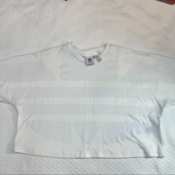 𝅺NWOT Adidas Originals LGR Logo Tee White Cropped Size XS - Picture 9 of 13